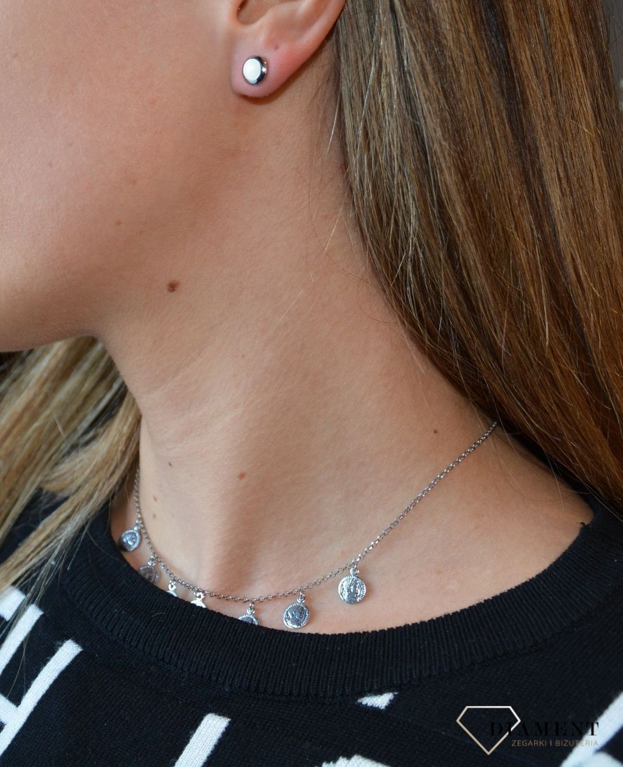 Piękne, delikatne kolczyki MELANO Friends WHITE. Kolczyki Damskie w Sklepie z Biżuterią zegarki-diament.pl.Piękne i Eleganckie kolczyki dla Kobiet.Darmowa wysyłka..jpg